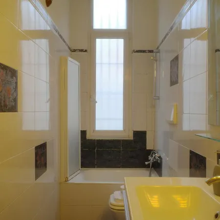 Bwr - Two-Room Apartment Near The Station, Venini Milan Exterior photo