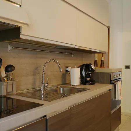 Bwr - Two-Room Apartment Near The Station, Venini Milan Exterior photo